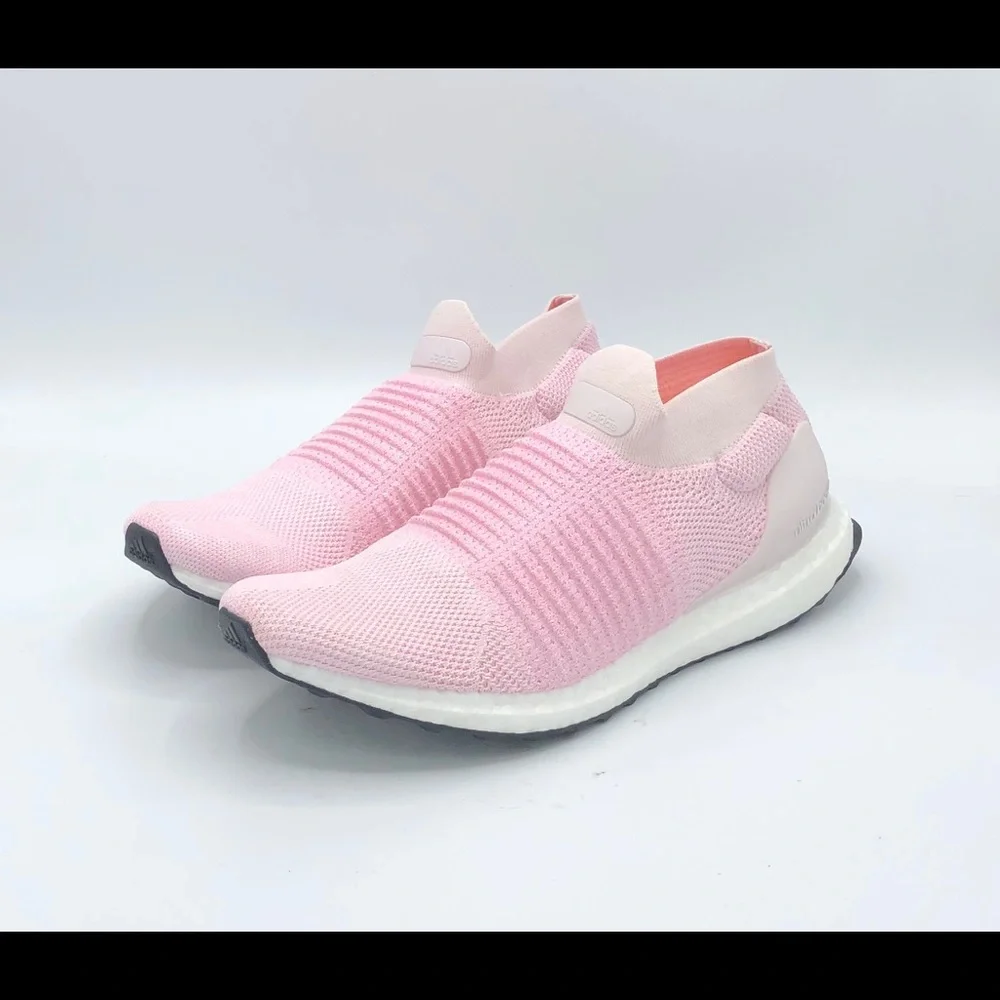 NEW adidas UltraBoost Laceless Women's Shoe‎
